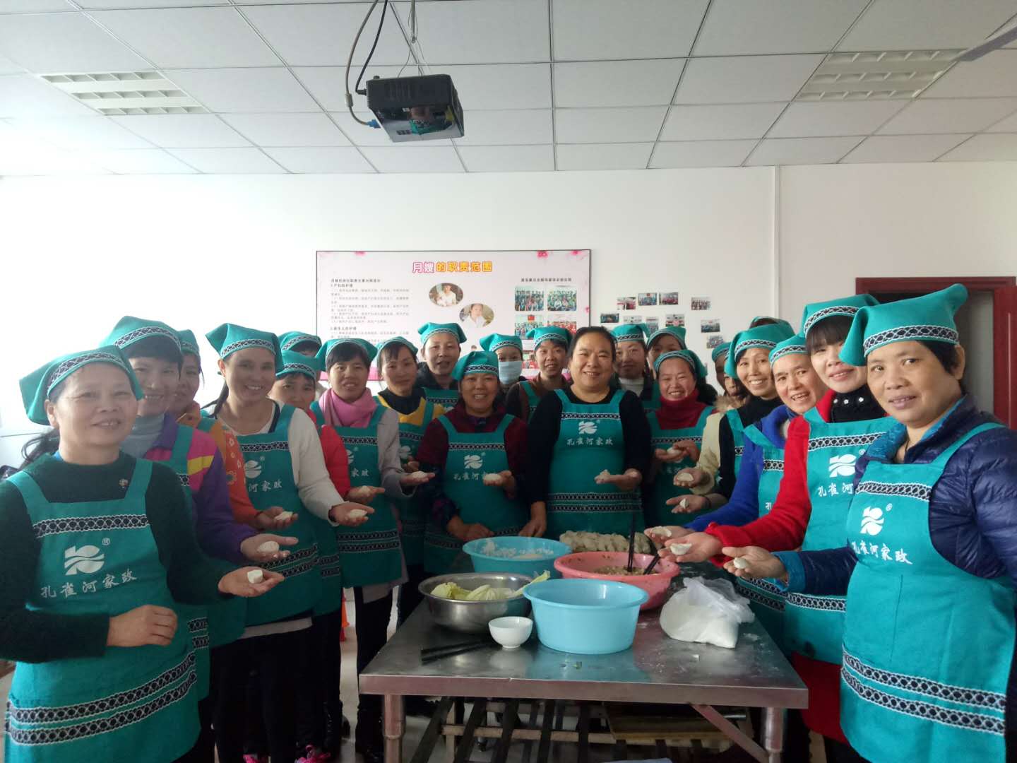 ��ɫ���c(di��n)��Ӗ(x��n)����� ��ȸ�Ӻñ�ķ����ɩ