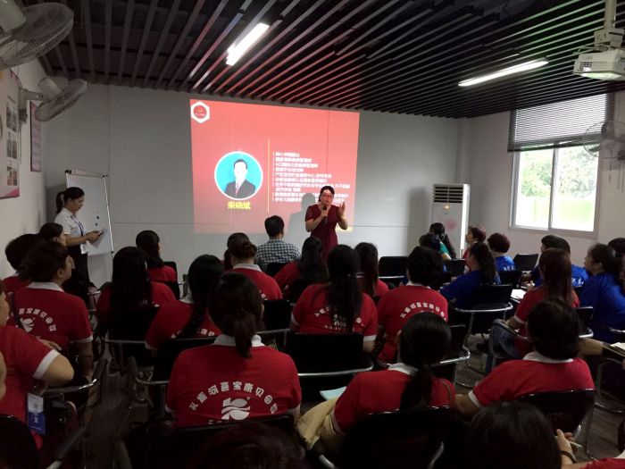 ץ��Ӗ(x��n)��(qi��ng)��(n��i)������ȸ�ӱ�ķ��ɩˎ�Ŏ���Ӗ(x��n)����M(j��n)����