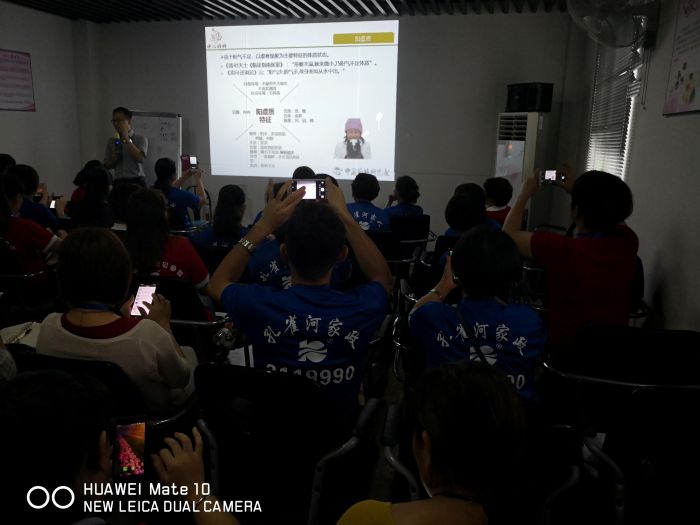 ץ��Ӗ(x��n)��(qi��ng)��(n��i)������ȸ�ӱ�ķ��ɩˎ�Ŏ���Ӗ(x��n)����M(j��n)����